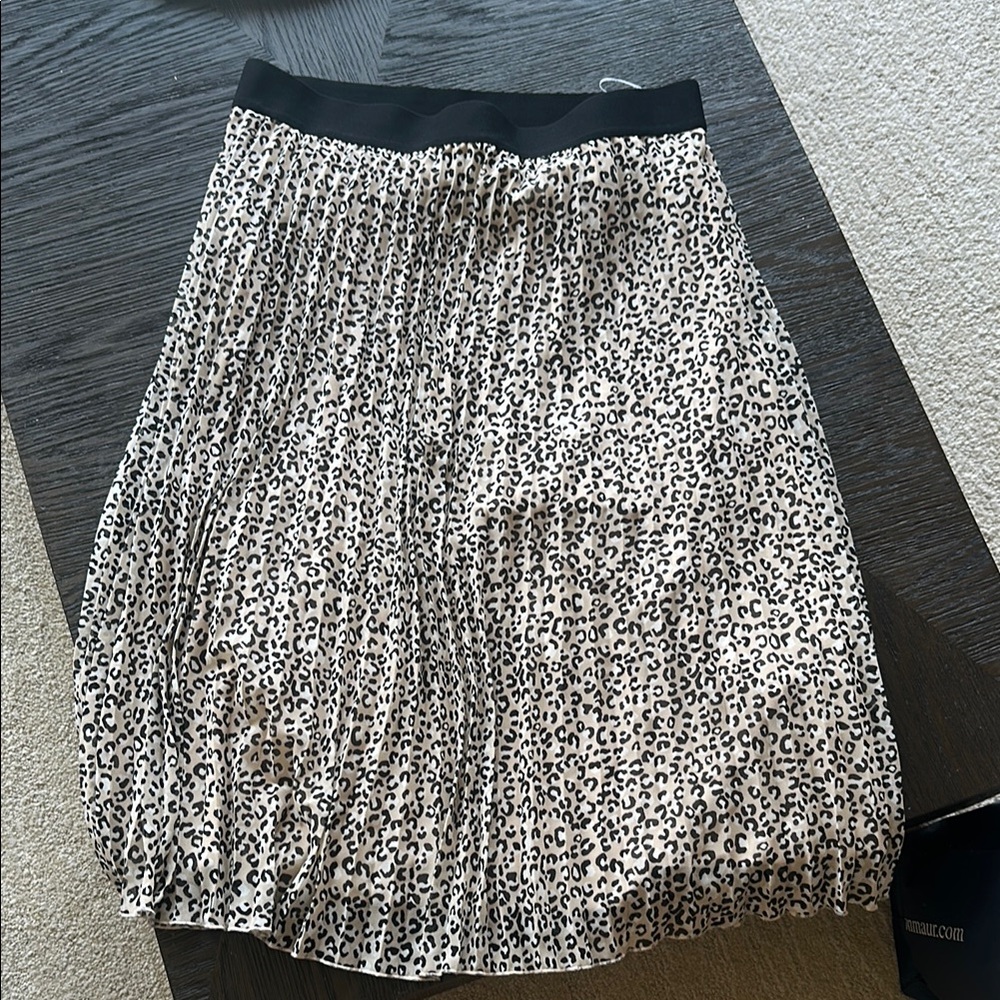 DKNY Leopard Print Pleated Midi Skirt XL